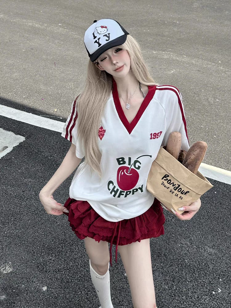 American college style T-shirt women's summer new fruit print v-neck jersey short-sleeved loose casual sports top trend