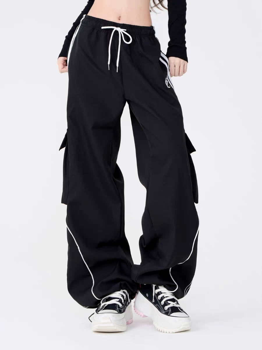 Unisex High Street Striped Elastic Waist Wide Leg Casual Pants — light Red & Black.