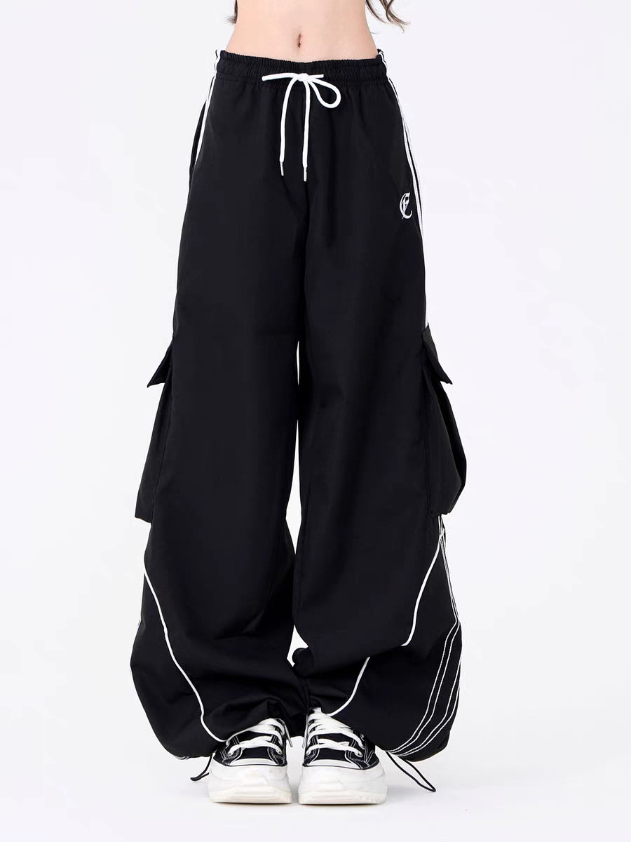 Unisex High Street Striped Elastic Waist Wide Leg Casual Pants — light Red & Black.